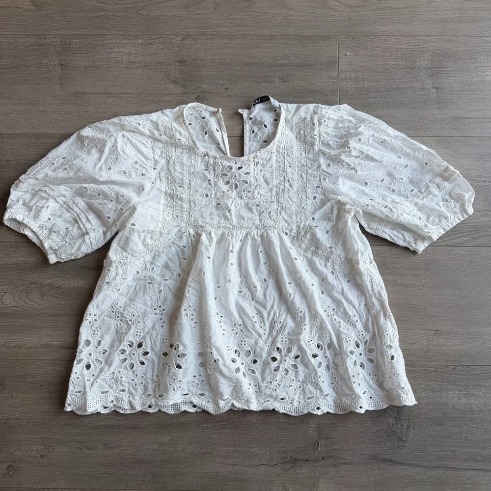 Zara White Eyelet Blouse - size medium